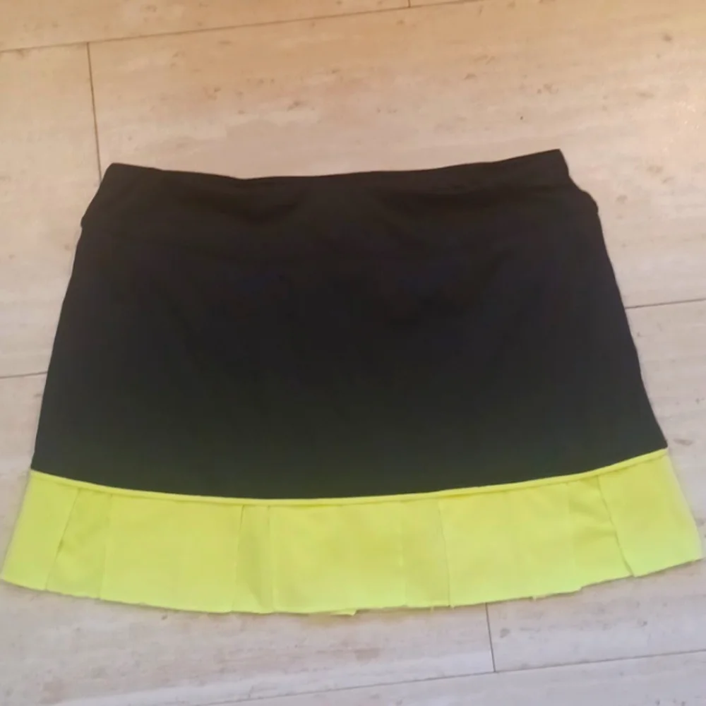 Jofit Black/Neon Yellow Pleated Split Panel Trim Leisure/Golf Skort